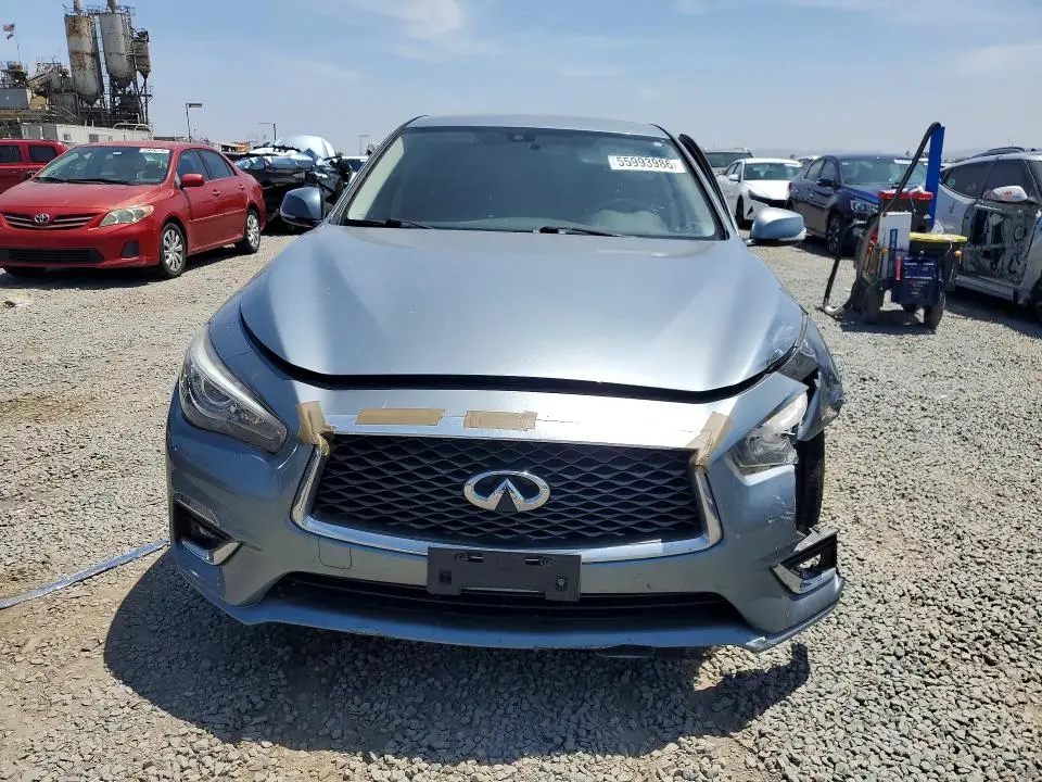 2018 INFINITI Q50 2.0T LUXE  
