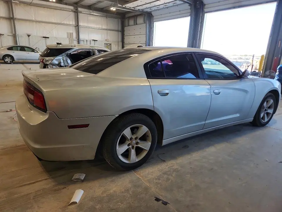 2012 DODGE CHARGER SXT  