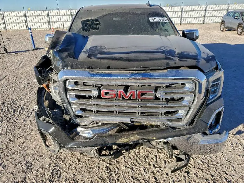 2021 GMC SIERRA K1500 SLT  