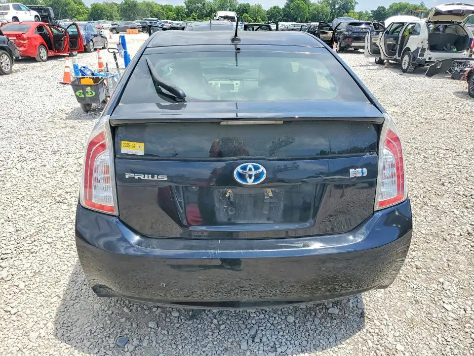 2015 TOYOTA PRIUS THREE  