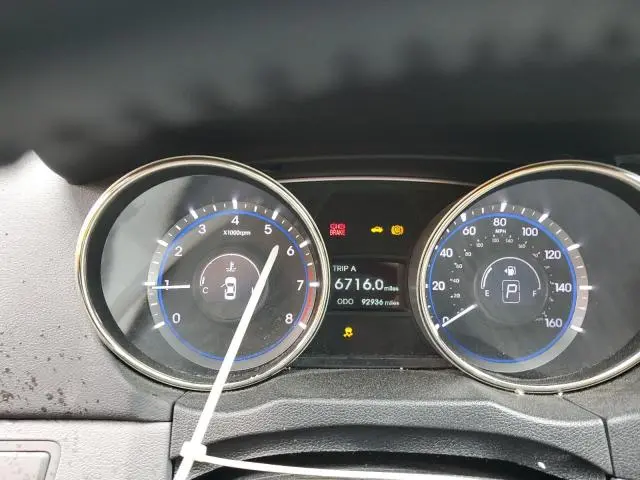 2013 HYUNDAI SONATA SE