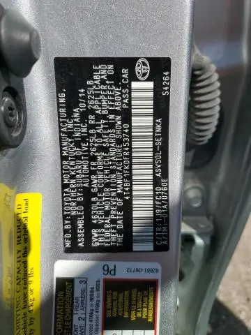 2015 TOYOTA CAMRY LE  