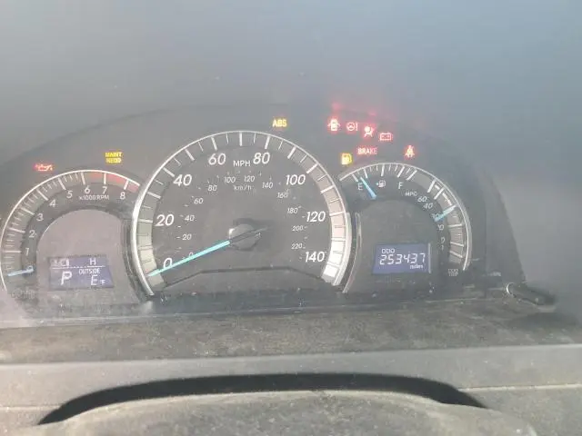 2012 TOYOTA CAMRY BASE  