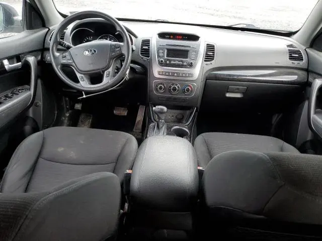 2015 KIA SORENTO LX  