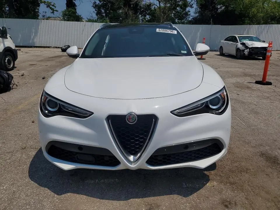 2021 ALFA ROMEO STELVIO TI  