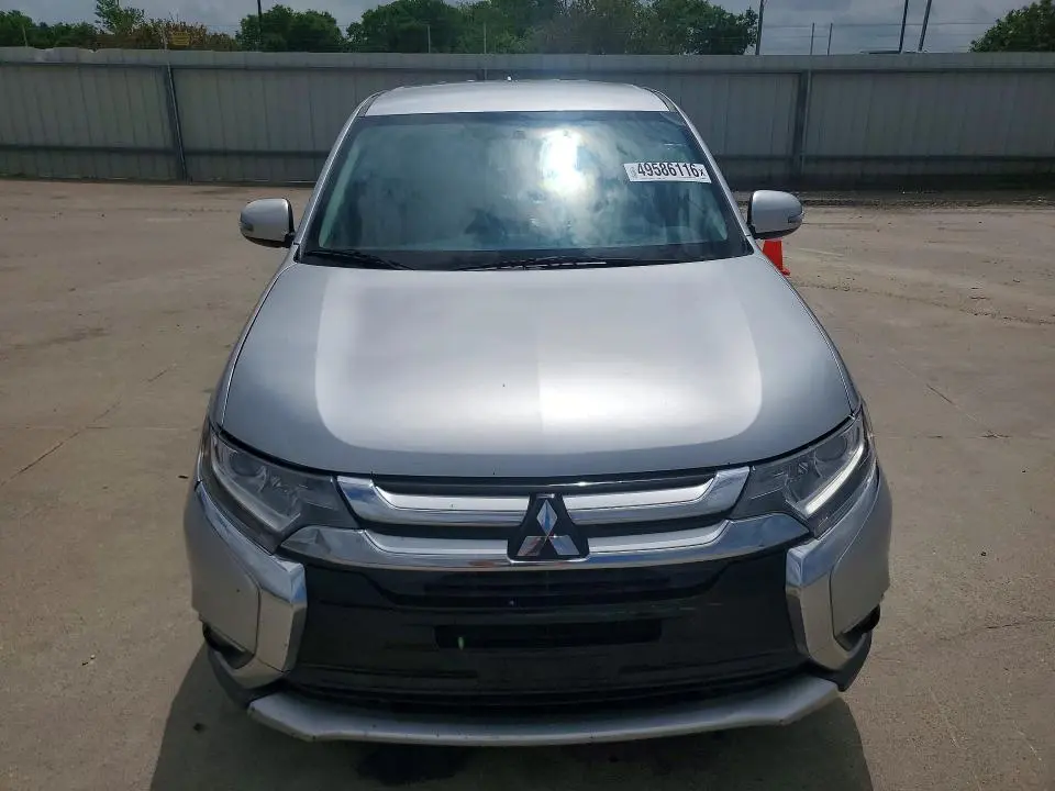 2018 MITSUBISHI OUTLANDER SE  
