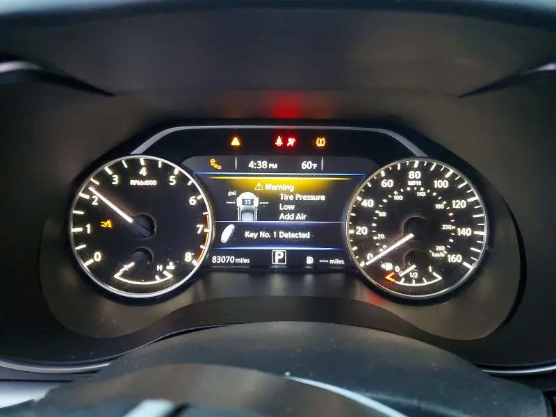 2022 NISSAN MAXIMA SV  