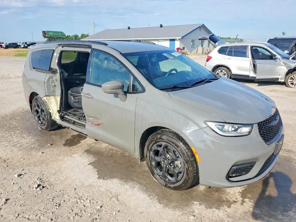 2021 CHRYSLER PACIFICA HYBRID LIMITED  