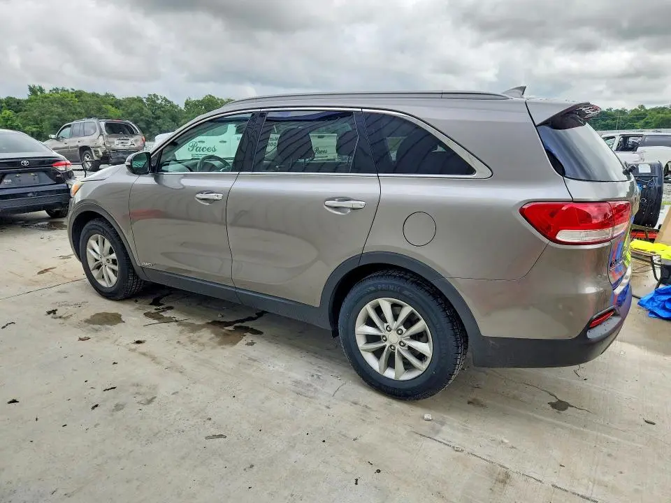 2016 KIA SORENTO LX  