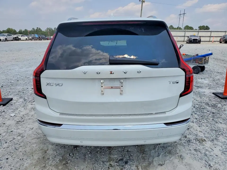 2025 VOLVO XC90 ULTRA  