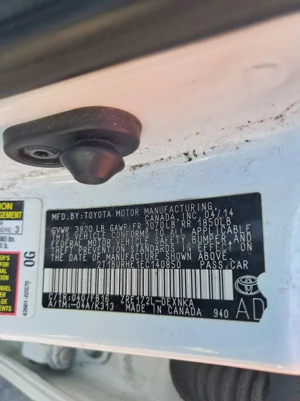 2014 TOYOTA COROLLA LE  