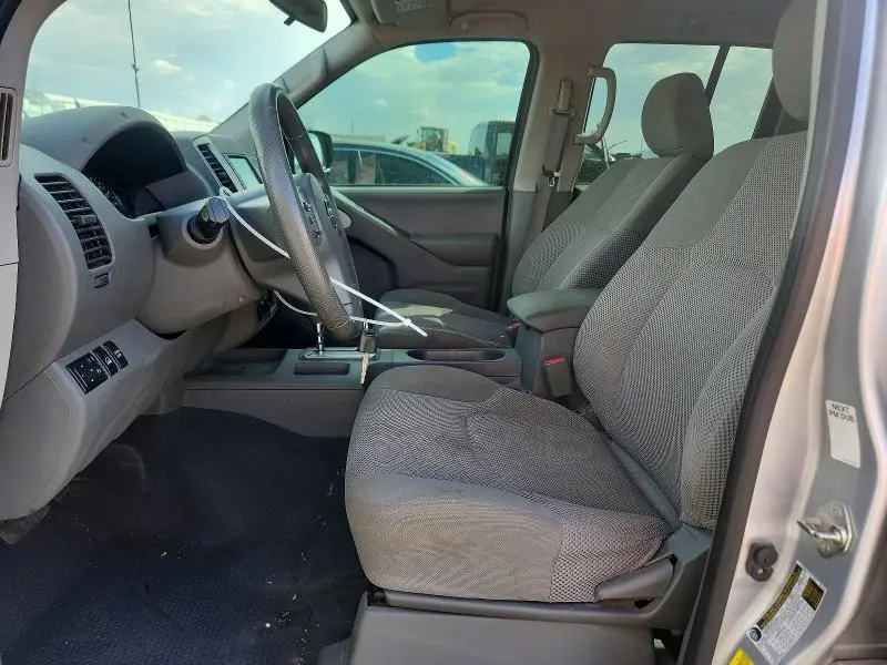 2019 NISSAN FRONTIER SV  