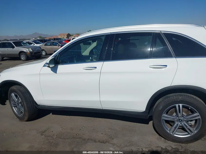2021 MERCEDES-BENZ GLC 300 SUV