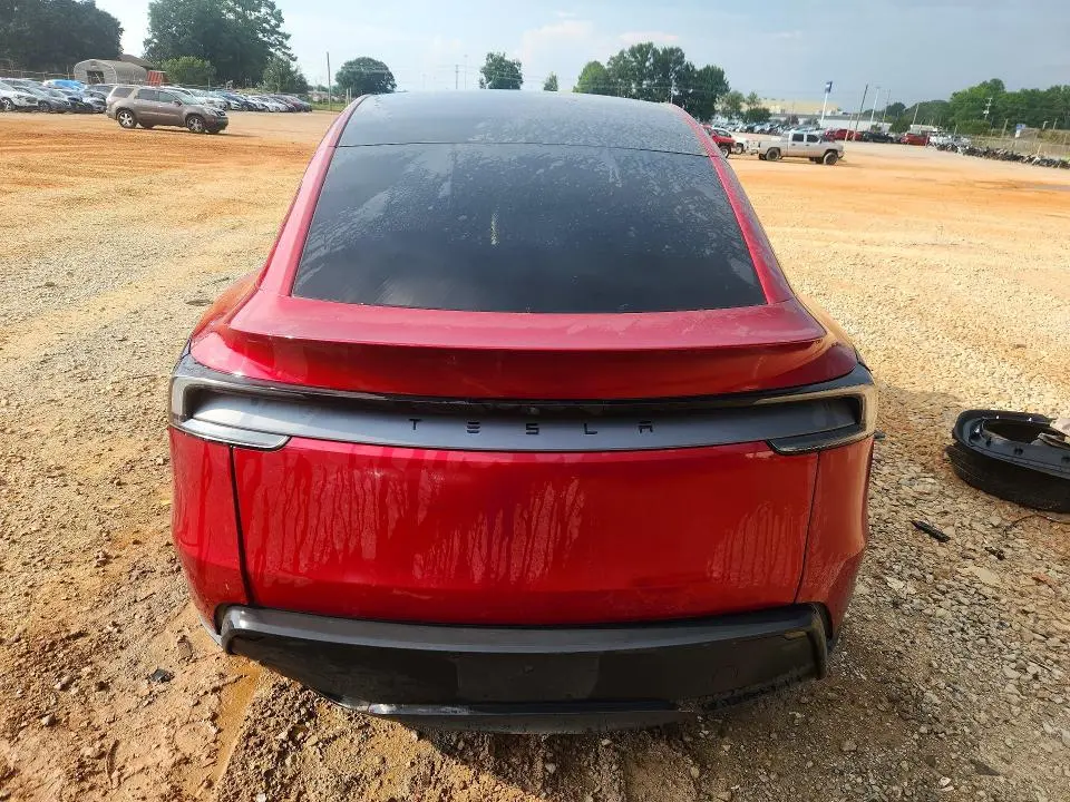 2026 TESLA MODEL Y   