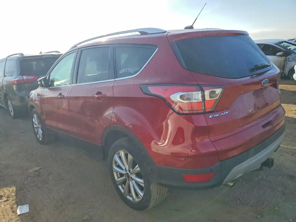 2017 FORD ESCAPE TITANIUM  