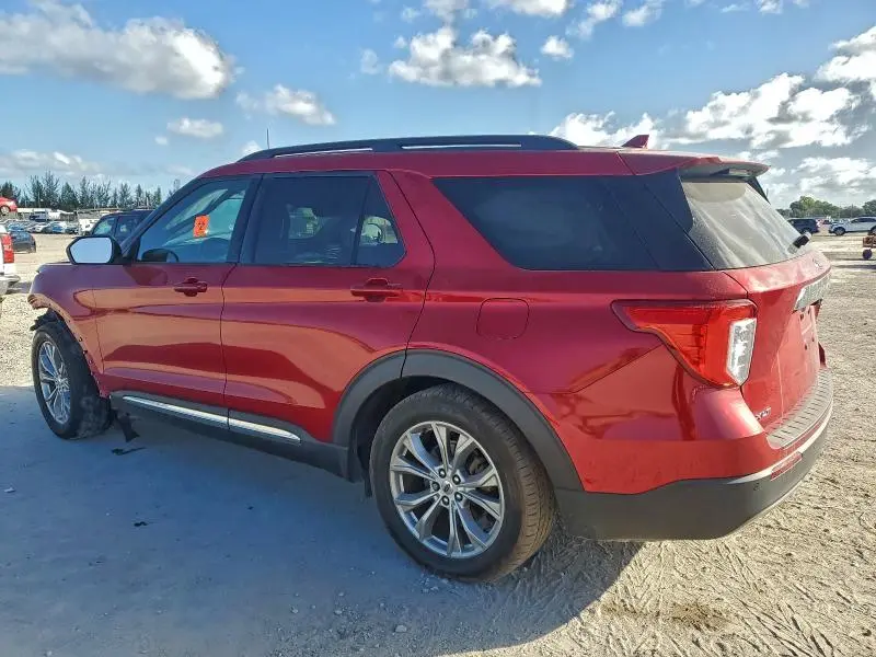 2020 FORD EXPLORER XLT  