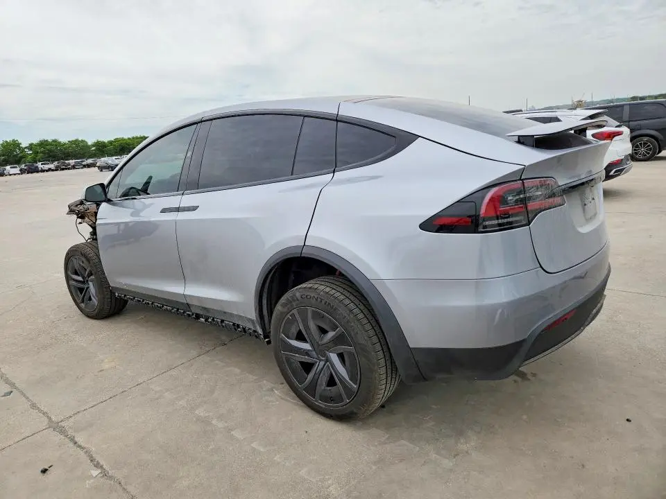 2026 TESLA MODEL X   