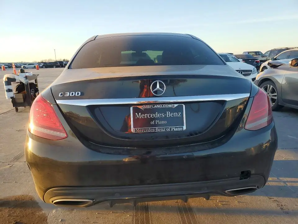 2019 MERCEDES-BENZ C 300  
