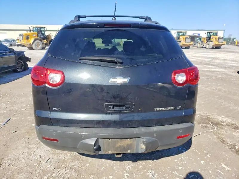 2011 CHEVROLET TRAVERSE LT  