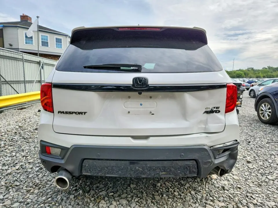 2023 HONDA PASSPORT ELITE  