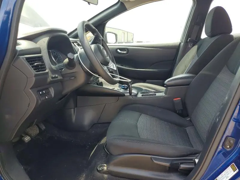 2021 NISSAN LEAF S  