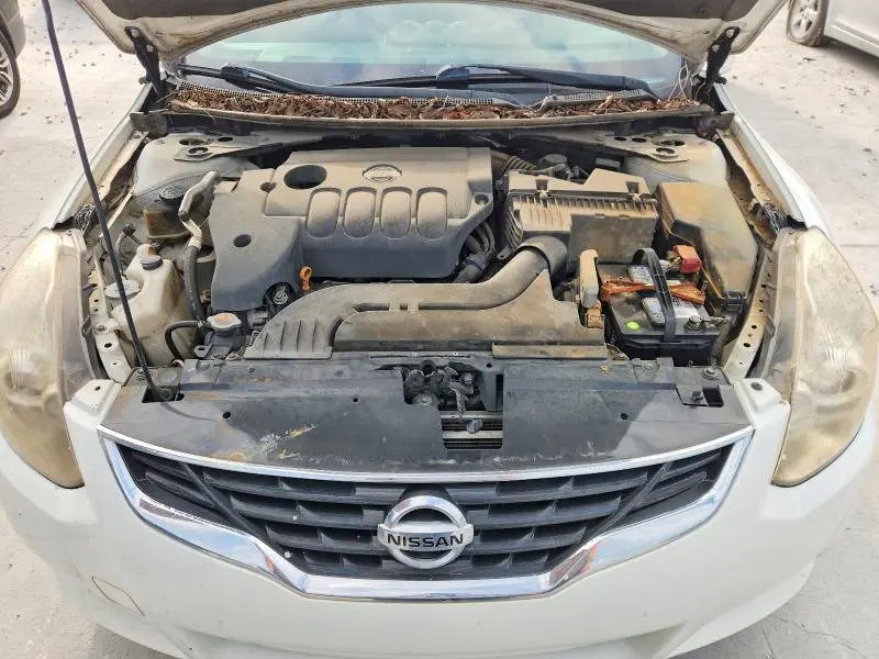 2010 NISSAN ALTIMA S  