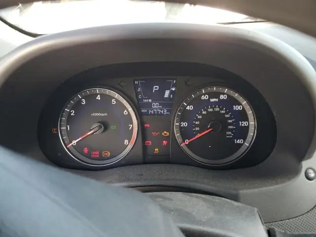 2013 HYUNDAI ACCENT GLS  