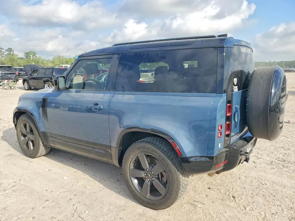 2022 LAND ROVER DEFENDER 90 X-DYNAMIC HSE  