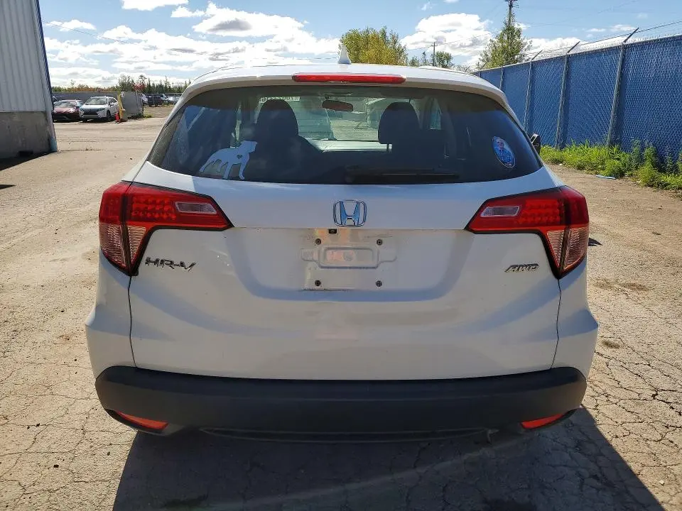 2018 HONDA HR-V LX  