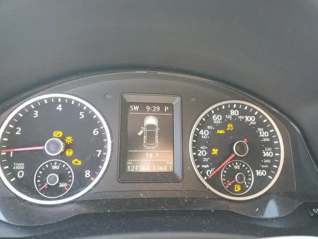 2014 VOLKSWAGEN TIGUAN S