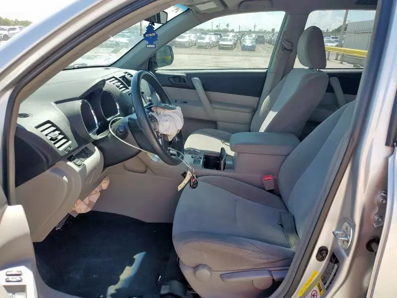 2013 TOYOTA HIGHLANDER BASE  