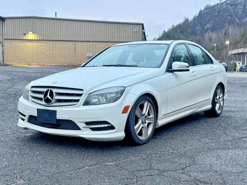 2011 MERCEDES-BENZ C 300 4MATIC  