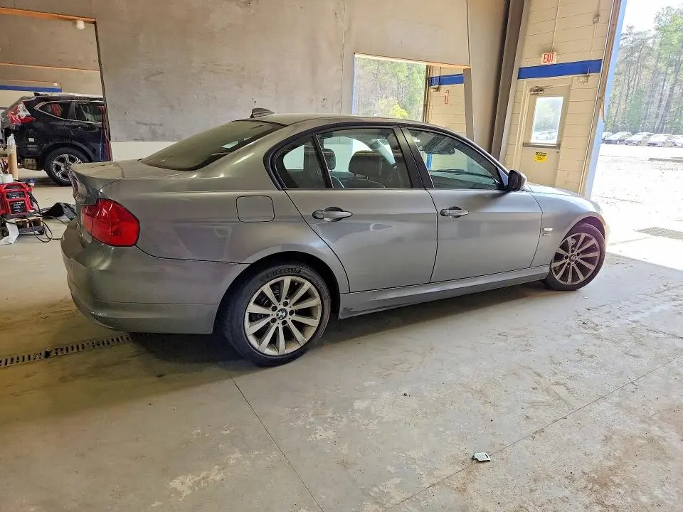 2011 BMW 328 XI SULEV  