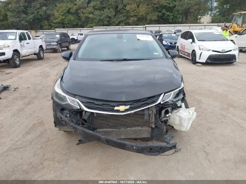 2017 CHEVROLET CRUZE LT AUTO