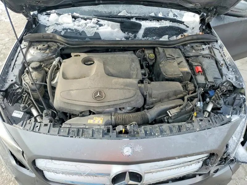 2016 MERCEDES-BENZ GLA 250 4MATIC  