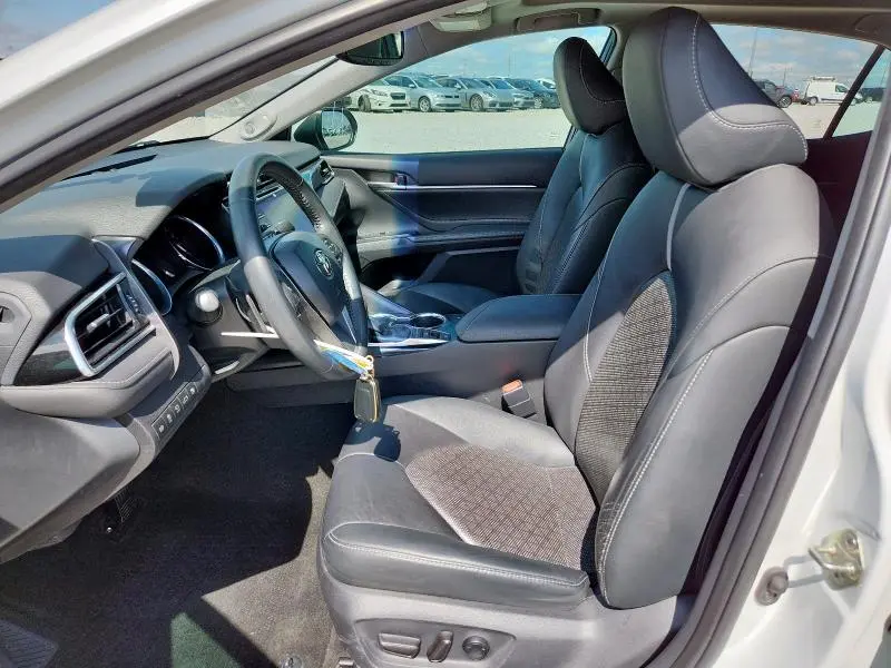 2018 TOYOTA CAMRY XSE  