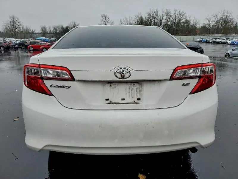 2014 TOYOTA CAMRY L  