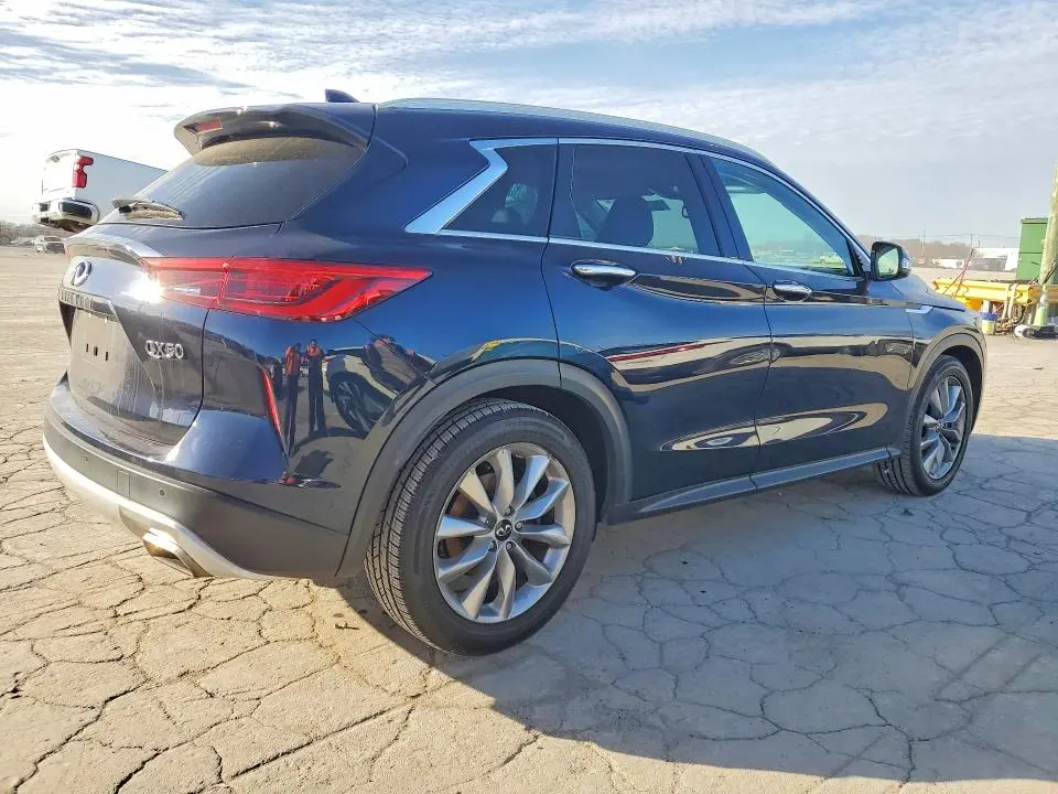 2020 INFINITI QX50 LUXE  