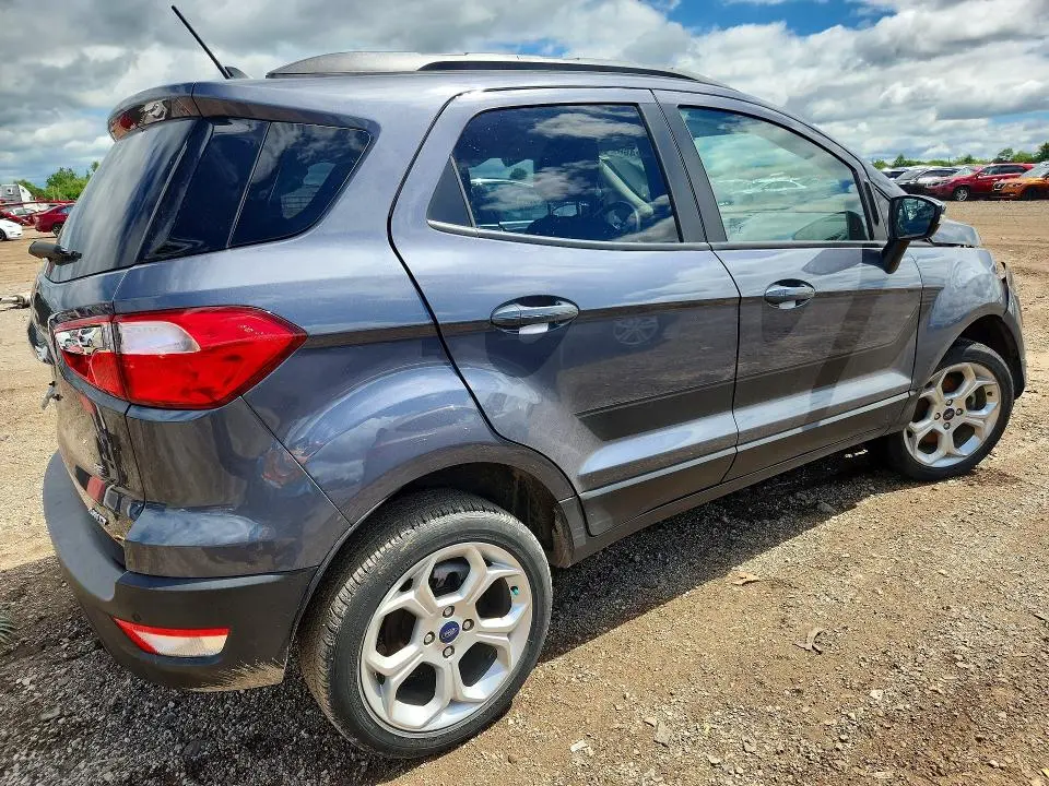 2022 FORD ECOSPORT SE  