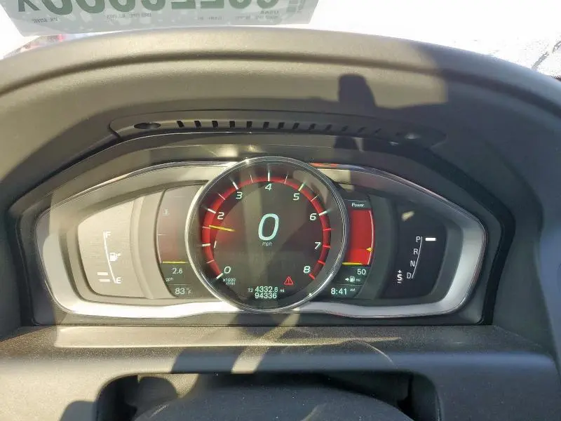 2015 VOLVO XC60 T6 PREMIER  