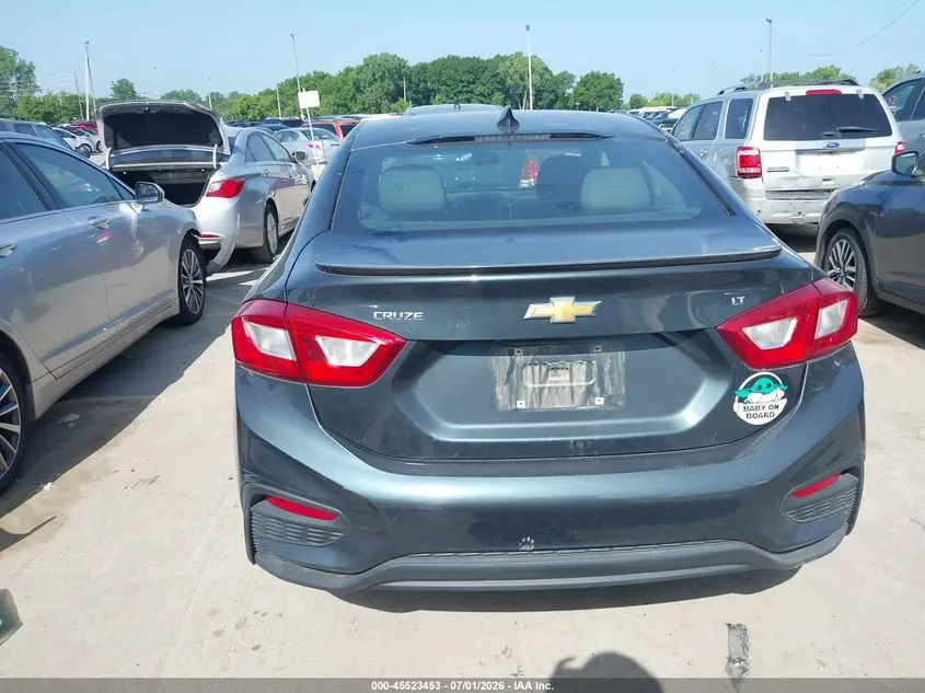 2018 CHEVROLET CRUZE LT AUTO