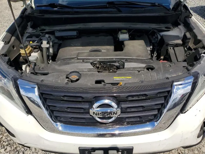 2019 NISSAN PATHFINDER SV  