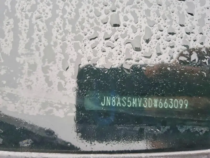 2013 NISSAN ROGUE   