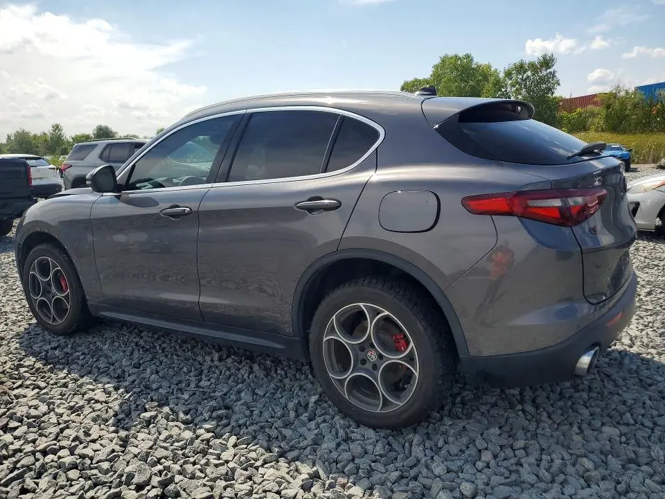 2018 ALFA ROMEO STELVIO   