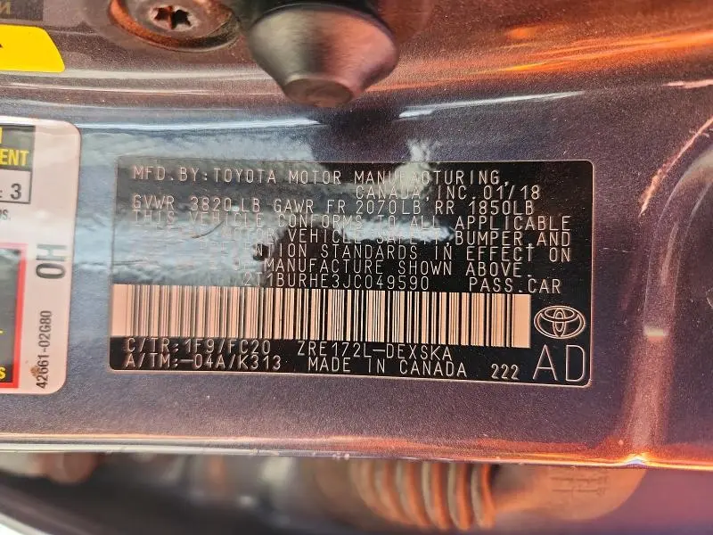 2018 TOYOTA COROLLA SE  