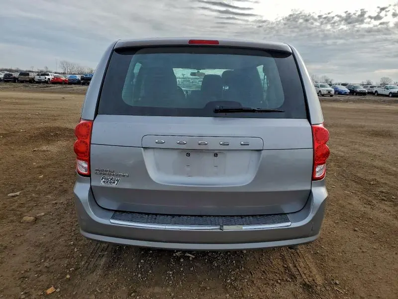 2015 DODGE GRAND CARAVAN SE  