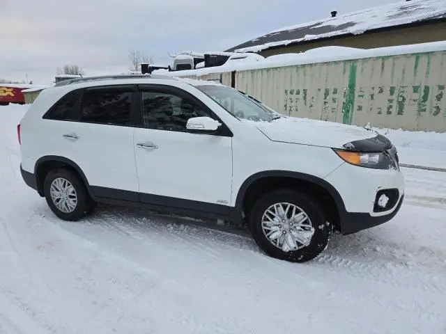 2012 KIA SORENTO BASE  