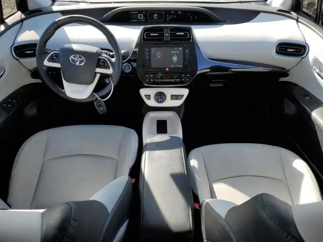 2016 TOYOTA PRIUS   