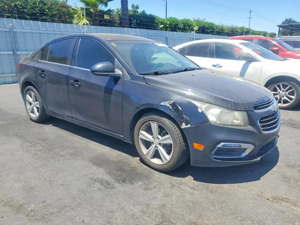 2015 CHEVROLET CRUZE LT  