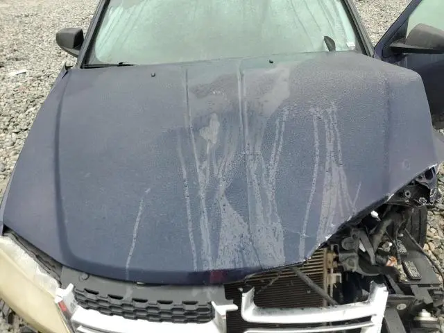 2013 DODGE AVENGER SE  